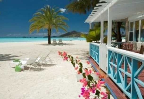 Antigua-jolly-beach-resort-vy
