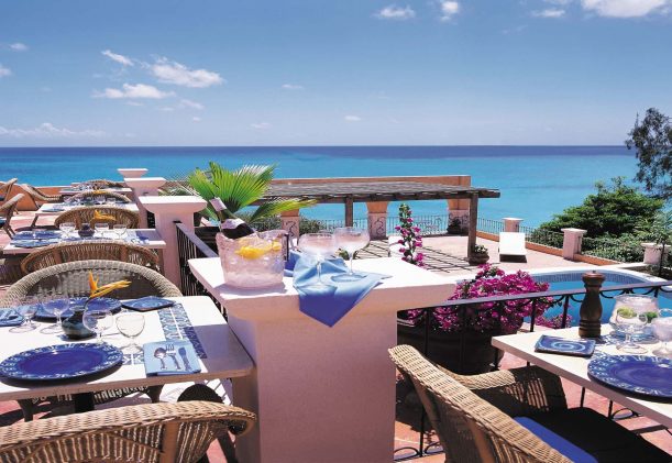 Barbados-Little-Arches-Cafe-Luna-dagtid-ocean-pool