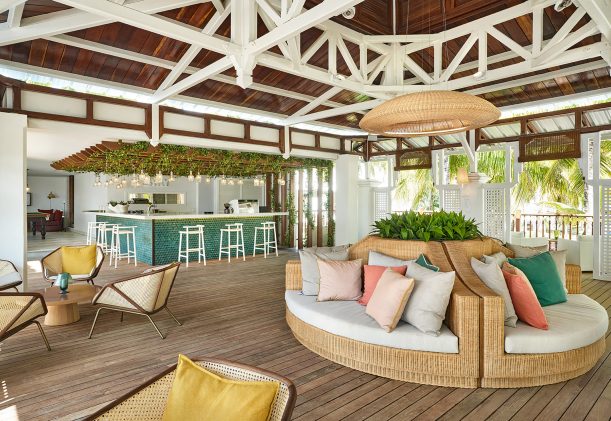 Mauritius-Paradise-Cove-Bar-Lounge-Soffa