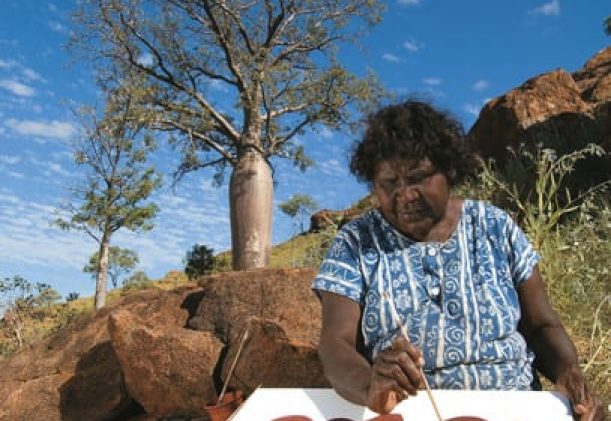 australien-aborigin-malar-tavlor