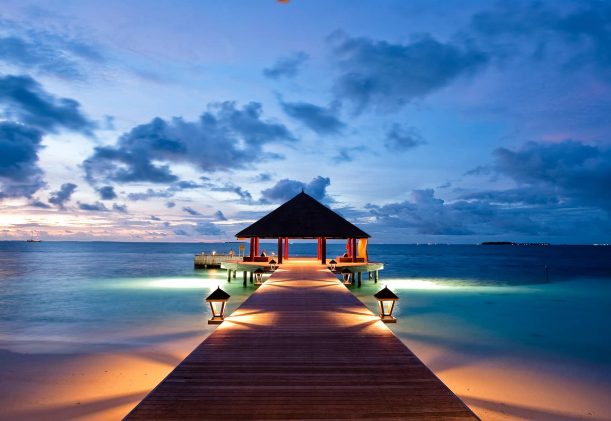 maldiverna-angsana-ihuru-liten-charmig-boutique-resort-med-brygga-spa