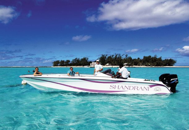 mauritius-shandrani-motorboat-islandview