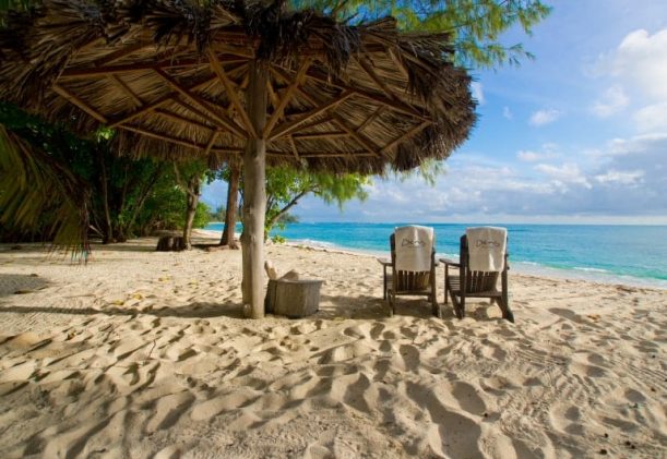 seychellerna-denis-private-island-beach