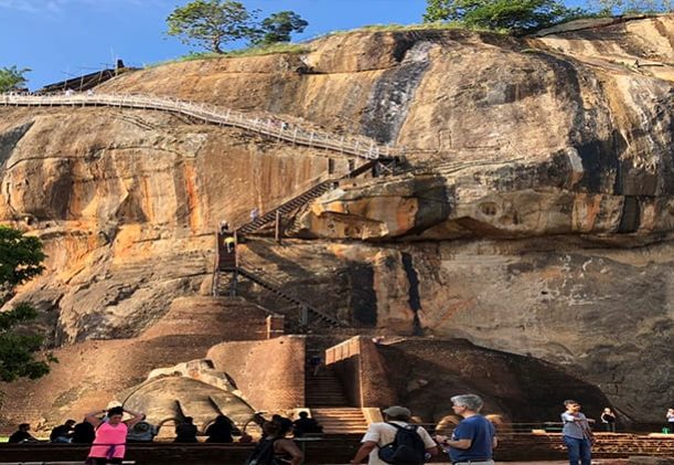 sri-lanka-Lejonklippan-Sigiriya-Rock